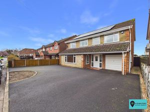 Front Aspect - click for photo gallery